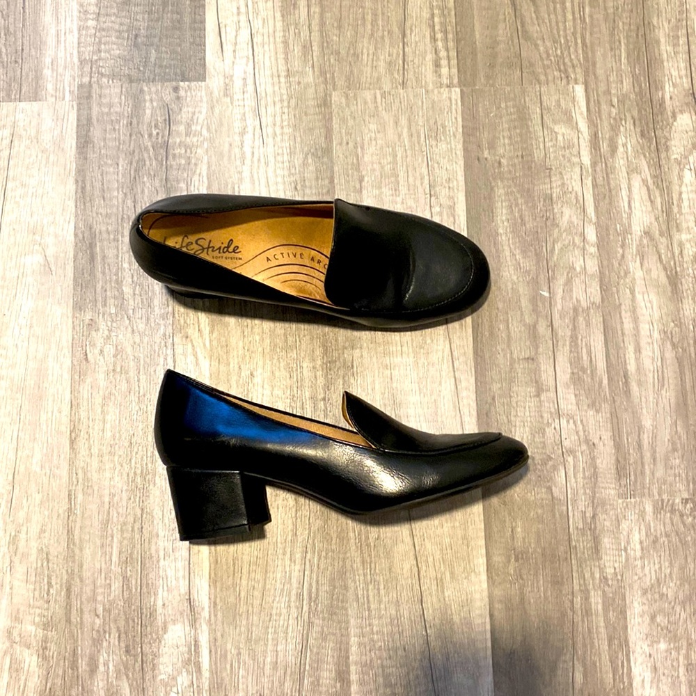 Black Life Strive leather dress shoe,Hardly worn.